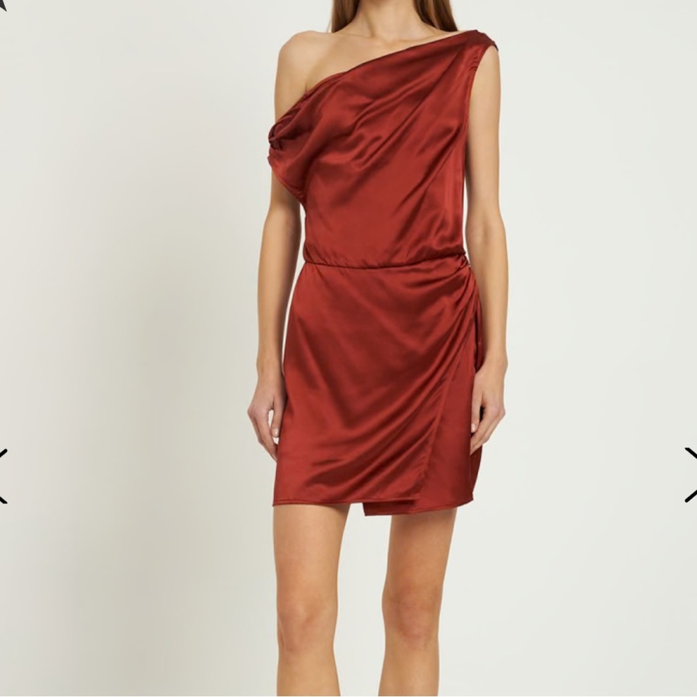 100% Silk dress from Reformation. The style is called Alanis